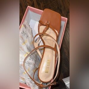 Brown sandal heels. Brand new